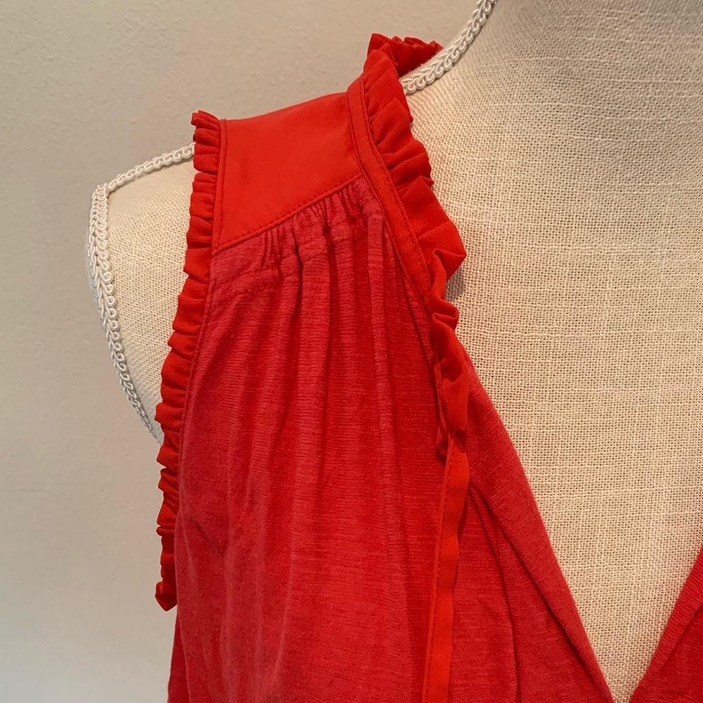 Red Tank - Picture 2 of 2